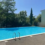 L'oasis Urbain - Charme Unique Et Piscine Lägenhet