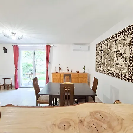 Apartamento L'oasis Urbain - Charme Unique Et Piscine Foix